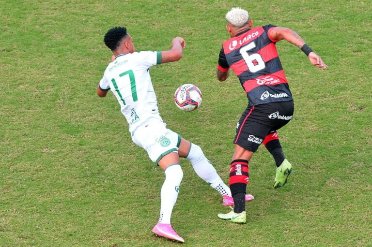 Com gol olímpico, Vitória vence o Guarani no Barradão e reage na Série B