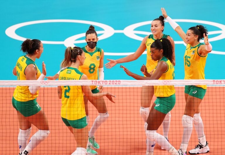 Assista AGORA Brasil x Rússia Vôlei Feminino AO VIVO na TV e Online | TÓQUIO 2020