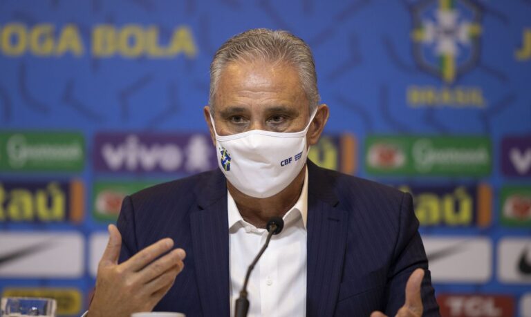 Com jogadores do futebol inglês, Tite convoca seleção brasileira