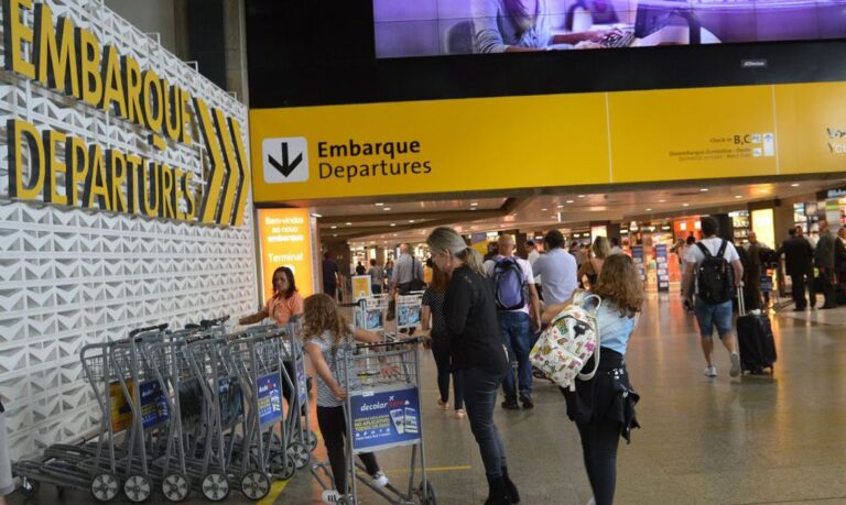 Aeroportos devem receber 700 mil passageiros, diz Infraero