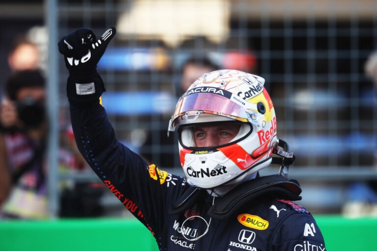 Verstappen supera Hamilton e vence GP dos EUA de Fórmula 1