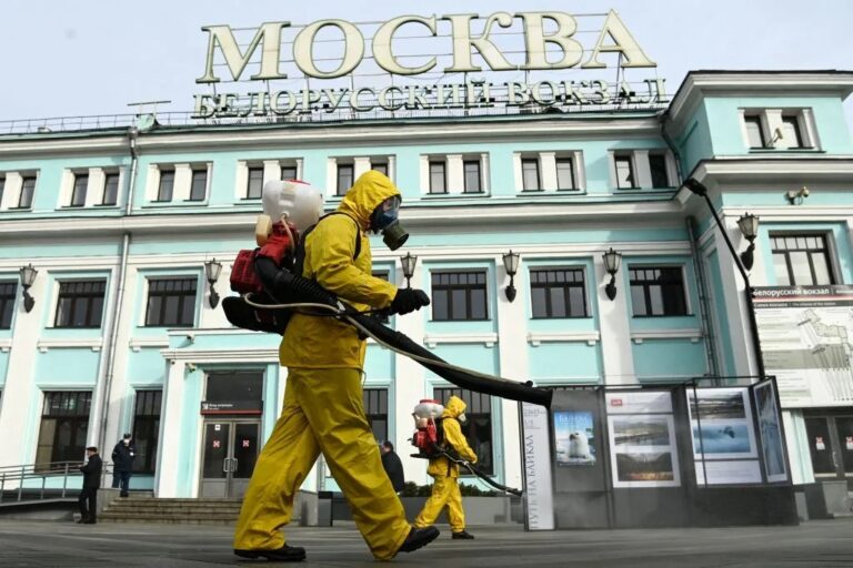 Moscou adotará medidas de lockdown para conter alta da covid-19