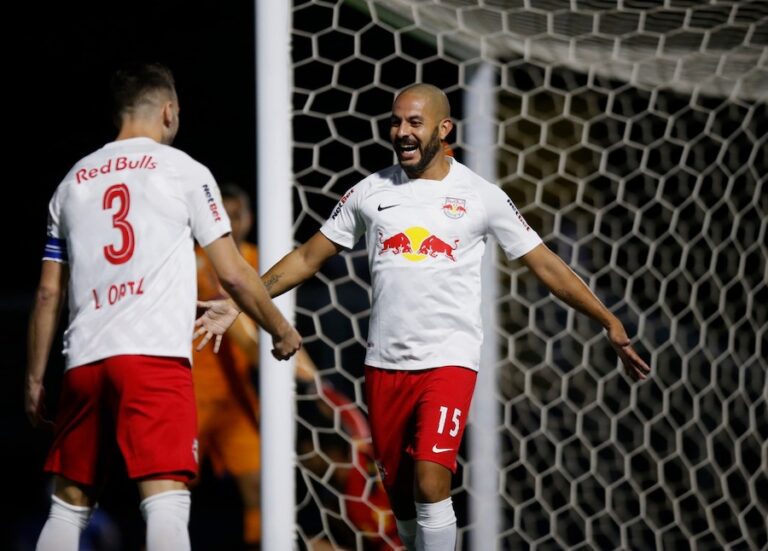 Red Bull Bragantino vence Sport e tira Flamengo do G-4 do Brasileiro