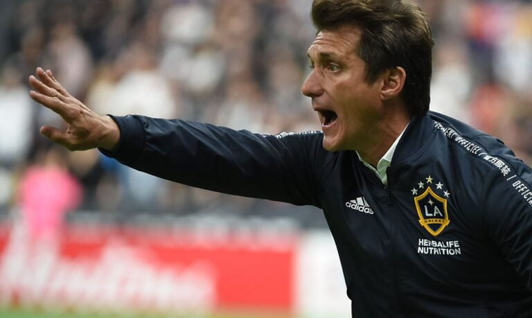 Argentino Guillermo Barros Schelotto é o novo técnico do Paraguai