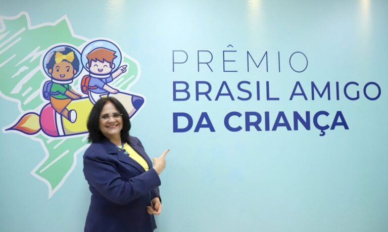 Governo premia iniciativas que promovem direitos da criança