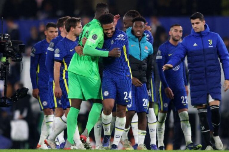 Chelsea goleia a Juventus e assume a liderança do Grupo H da Champions League