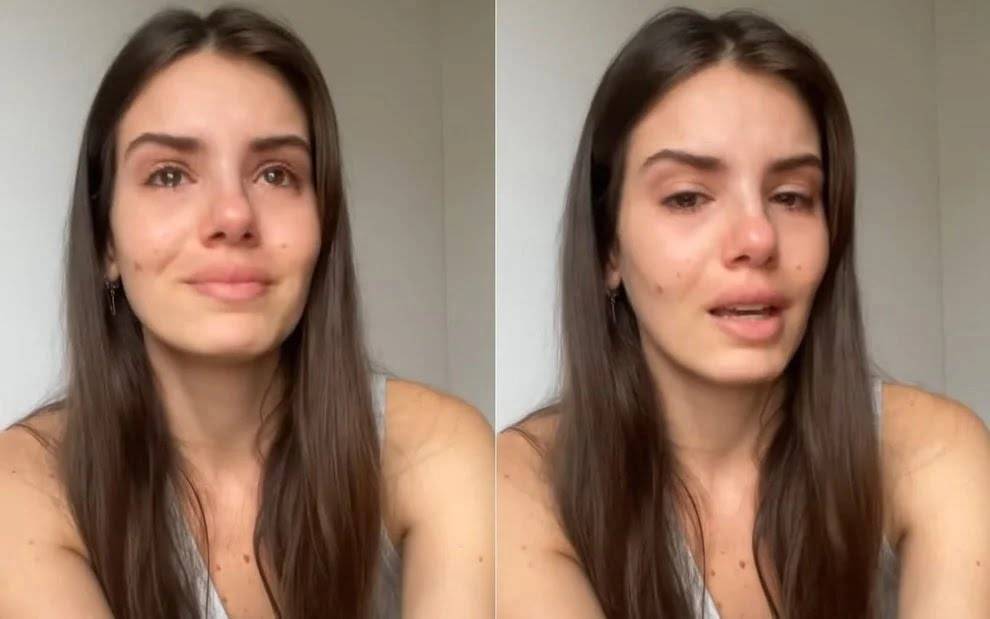 Camila Queiroz chora após demissão da Globo: ‘Nunca vivi nada parecido’