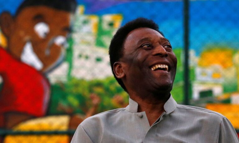 “Me sinto cada dia melhor”, diz Pelé em publicação em rede social