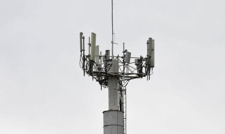 Anatel publica chamamento público para desocupar banda do 5G