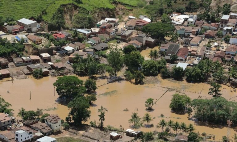 UFPB divulga campanha de doações para famílias afetadas pela chuva na Bahia