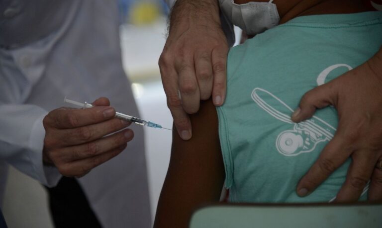 Covid-19: Rio retoma calendário de vacinação infantil na quarta-feira