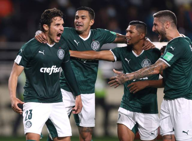 Denílson diz que Palmeiras fez “jogo perfeito” contra o Al Ahly