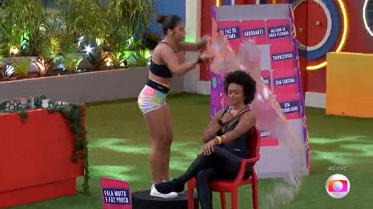 VÍDEO: Maria agride Natália no jogo da Discórdia e pode ser expulsa da casa do BBB 22