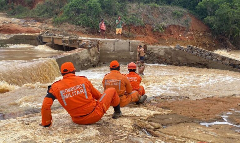 Inmet alerta para riscos de chuvas intensas durante a semana