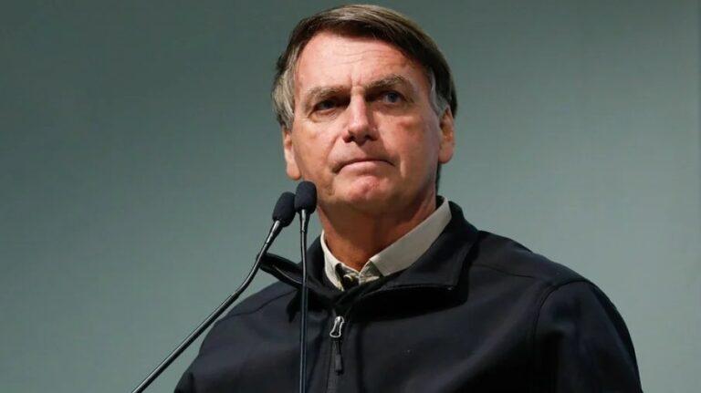 Bolsonaro diz que reajuste de 5% para servidores não está definido