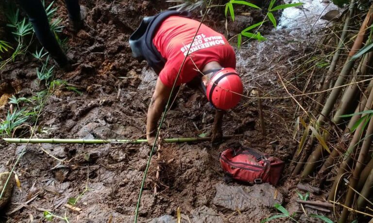 Bombeiros localizam nova ossada em área de buscas em Brumadinho