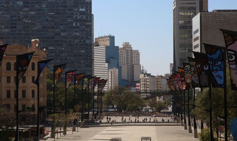 São Paulo vai dobrar número de policiais para combater crimes nas ruas