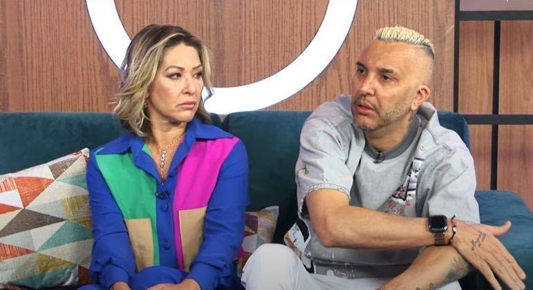 VÍDEO: Live Power – Baronesa e Rogério explicam desistência do reality e treta com Cartolouco