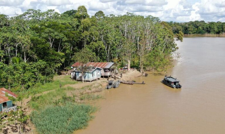 Restos mortais encontrados em buscas são levados para Brasília