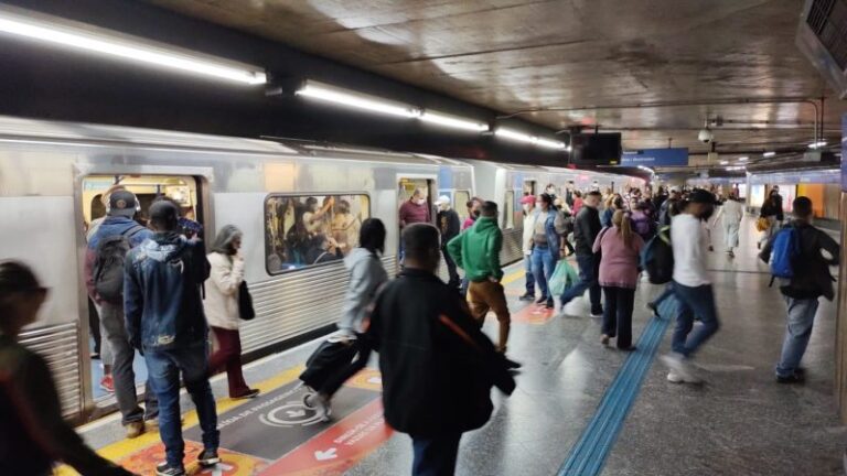 Greve de ônibus em São Paulo: Metrô, trens e ônibus da EMTU terão reforço caso coletivos municipais parem nesta quarta (29)