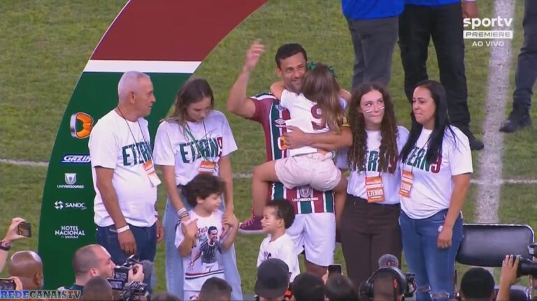 VÍDEO: Despedida de Fred do Fluminense tem noite de homenagens no Maracanã