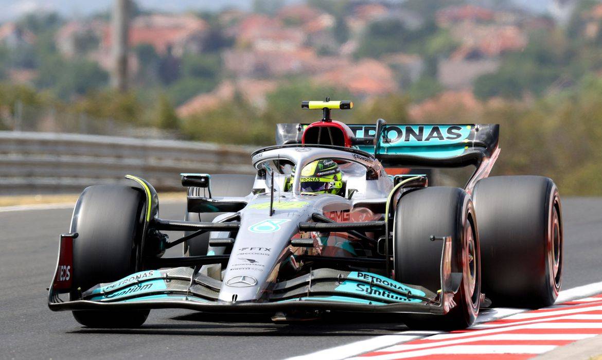 Hamilton espera final de semana difícil para a Mercedes na Hungria