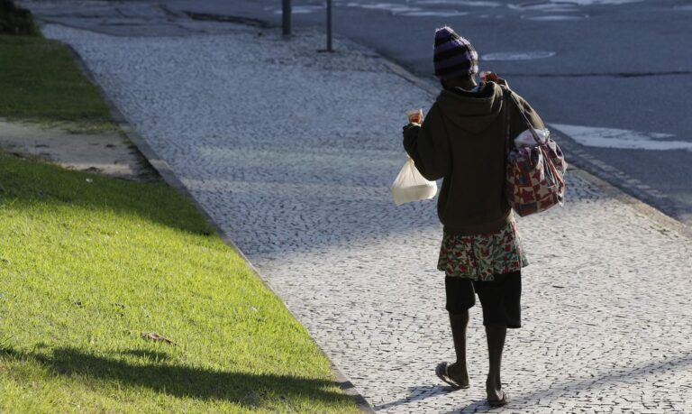 No Rio, Campanha do Agasalho recebe doações até agosto