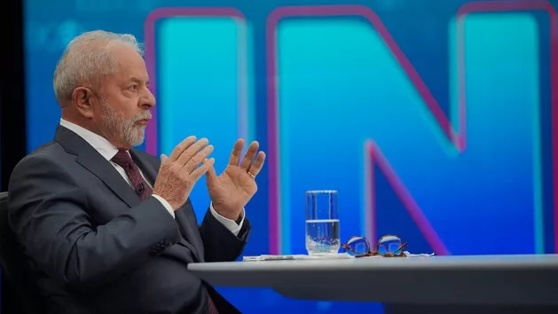 No Jornal Nacional, Lula defende governo Dilma e diz; a ‘Lava Jato ultrapassou limite da investigação e entrou no limite da política’