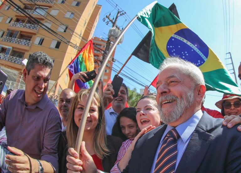 Lula participa do debate na Band; veja sua trajetória nos 8 anos de Governo