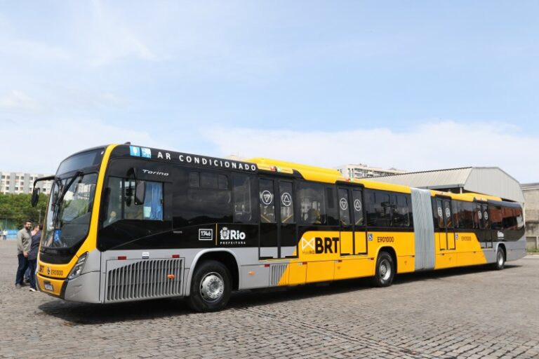 Prefeitura do Rio apresenta novo modelo do BRT