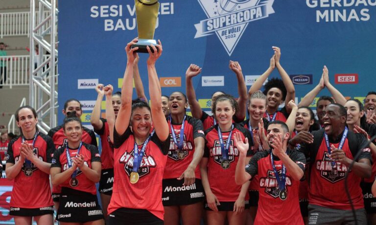 Sesi Vôlei Bauru conquista título da Supercopa Feminina de vôlei