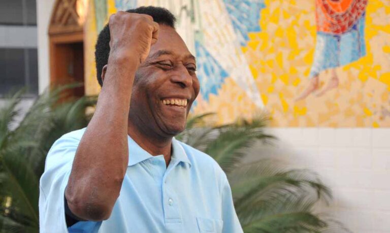 Líderes internacionais prestam homenagens a Pelé