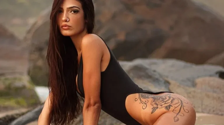 Musa do OnlyFans Daiane Tomazoni envia fotos sensuais para Neymar, Richarlison, Paquetá e Vini