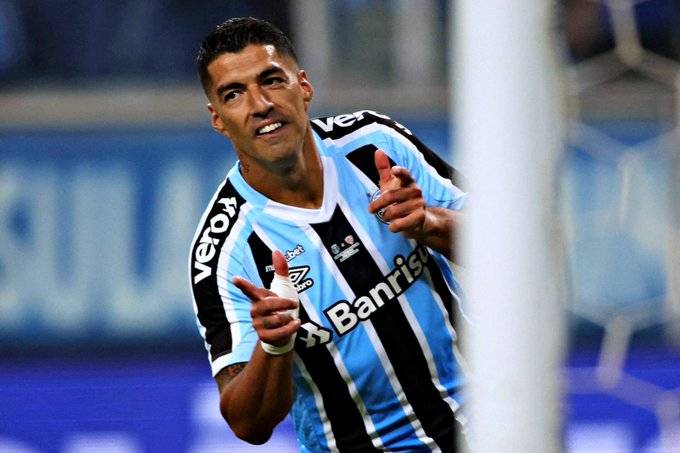 VÍDEO: Suarez estréia bem no Grêmio com 3 gols em 38 minutos; veja Gols