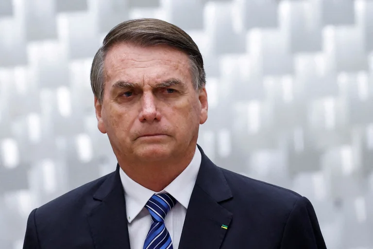 Após tentativa de golpe no Brasil, Jair Bolsonaro diz que o ‘acusam sem provas’