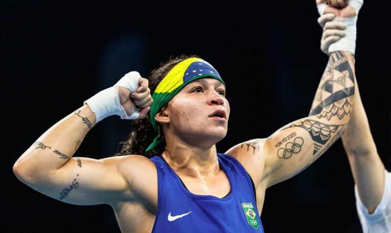 Bia Ferreira e Keno Marley são campeões do torneio de boxe de Strandja