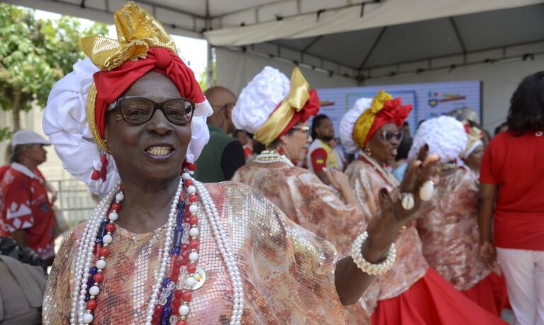 Nova Intendente reabre carnaval no Rio de Janeiro