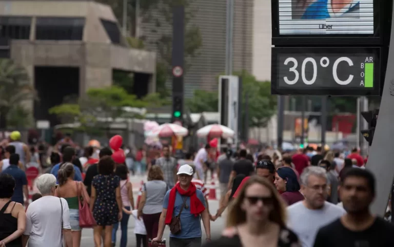 São Paulo volta a ter calor próximo dos 30°C após frente fria