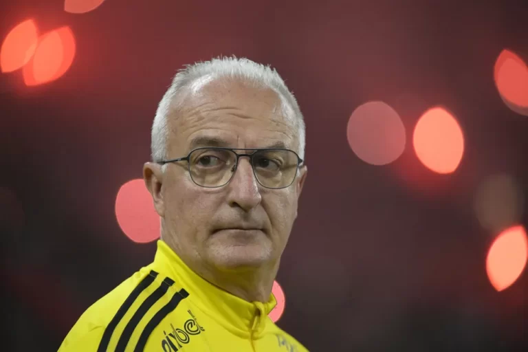 São Paulo contrata Dorival Júnior como novo treinador