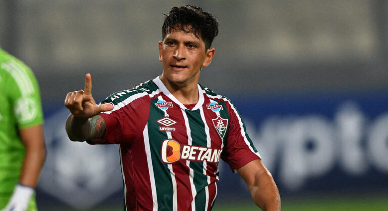 Fluminense vence Sporting Cristal por 3 a 1 na estreia da Libertadores