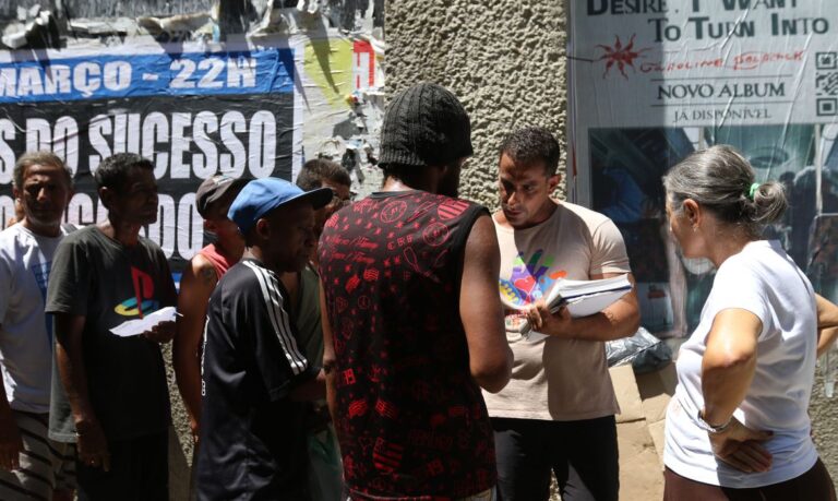 Censo identifica 7.865 pessoas em situação de rua na cidade do Rio