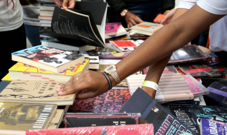 Feira do Livro da Unesp, em São Paulo, começa nesta quarta-feira