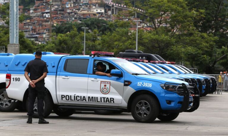 Negros são 80% dos abordados pela Segurança Presente em bairro carioca