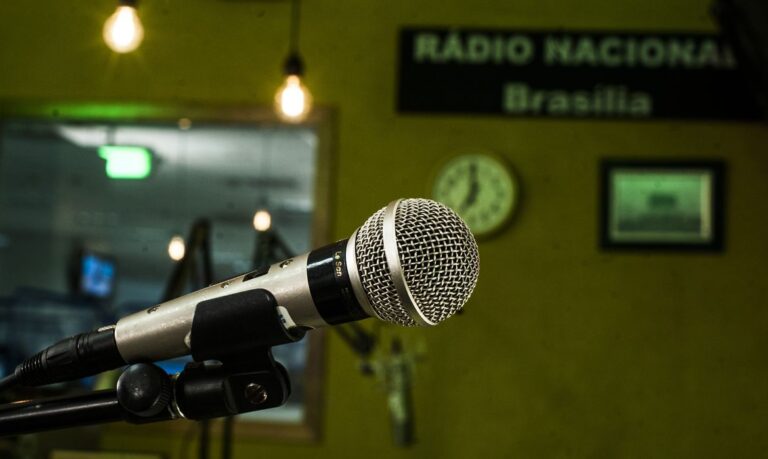 Rádio Nacional de Brasília completa 65 anos com programação especial