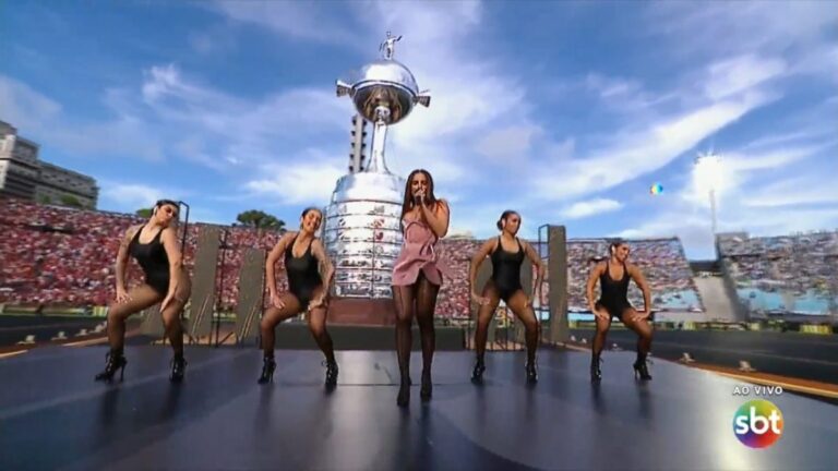 Assistir Show de Anitta Champions League ao vivo HD 10/05/2023 online