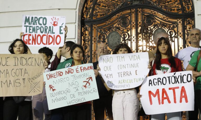 ONGS promovem ato no Rio contra desmonte socioambiental no país