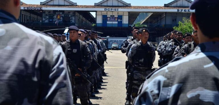 Governo do Rio determina que forças especiais usem câmeras em fardas