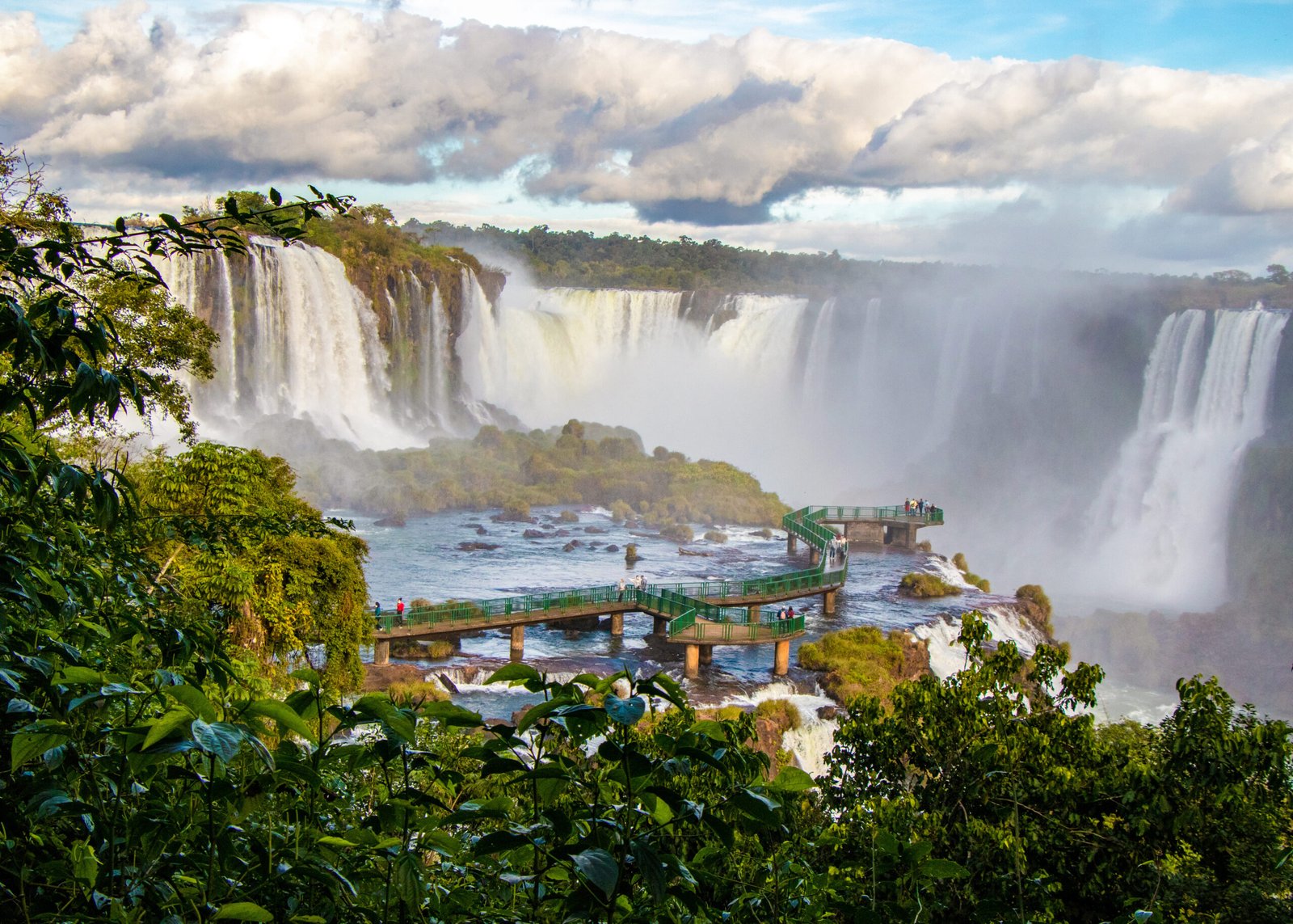 Foz do Iguaçu está em lista de melhores atrações turísticas