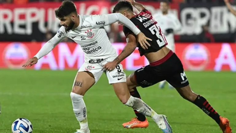 Corinthians segura Newell’s Old Boys e avança na Sul-Americana