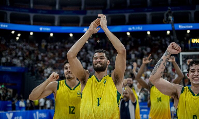 Jogos Mundiais Universitários – Dia 14: Brasil é prata no basquete